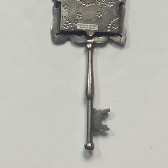 Vintage Style Hand Mirror Skeleton Key Picture Frame Wonderland Made In India - Picture 7 of 12